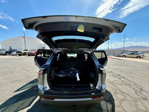 New 2026 Chevrolet Equinox LT image 38