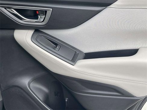 Used 2023 Subaru Forester Premium image 22