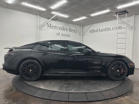 Used 2020 Porsche Panamera GTS w/ Premium Package Plus image 8