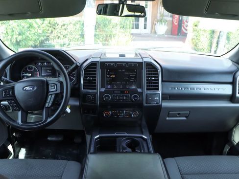 Used 2019 Ford F450 XLT w/ XLT Premium Package AWD/4WD image 27