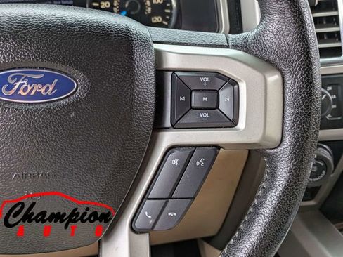Used 2016 Ford F150 Lariat w/ Equipment Group 501A Mid AWD/4WD image 30