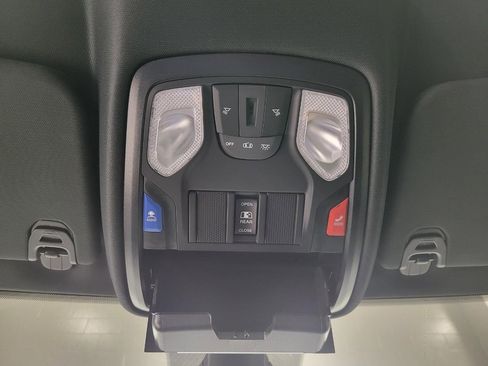 Used 2023 RAM 1500 Big Horn image 18