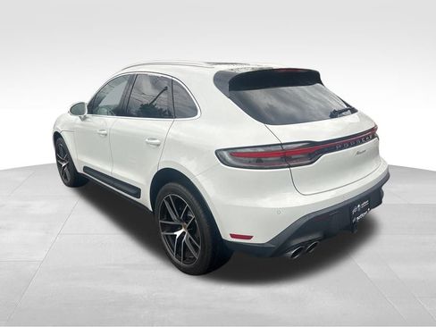 Used 2023 Porsche Macan image 5