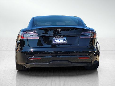 Used 2022 Tesla Model S image 5