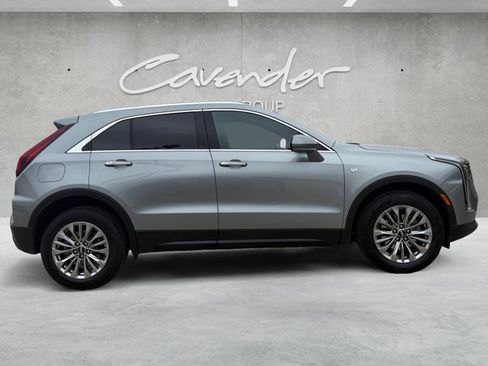 Certified 2025 Cadillac XT4 Premium Luxury FWD image 25