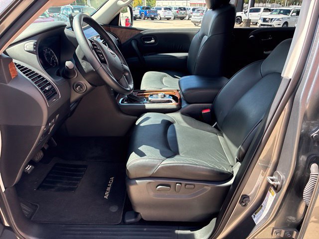 Used 2024 Nissan Armada SL w/ Captain's Chairs Package RWD image 17