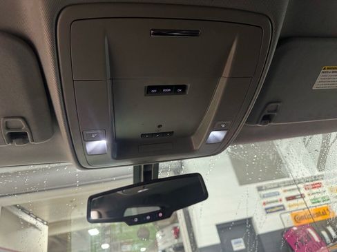 Used 2015 GMC Sierra 3500 SLT image 20