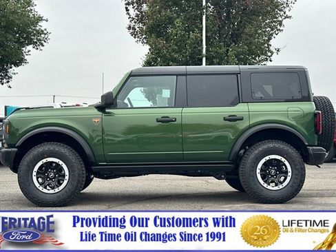 New 2025 Ford Bronco Badlands w/ Sasquatch Package image 7