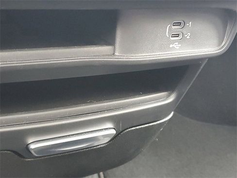 New 2026 Chrysler Pacifica Select image 29