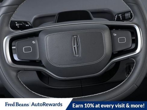 New 2025 Lincoln Navigator L Reserve w/ Jet Appearance Package image 14