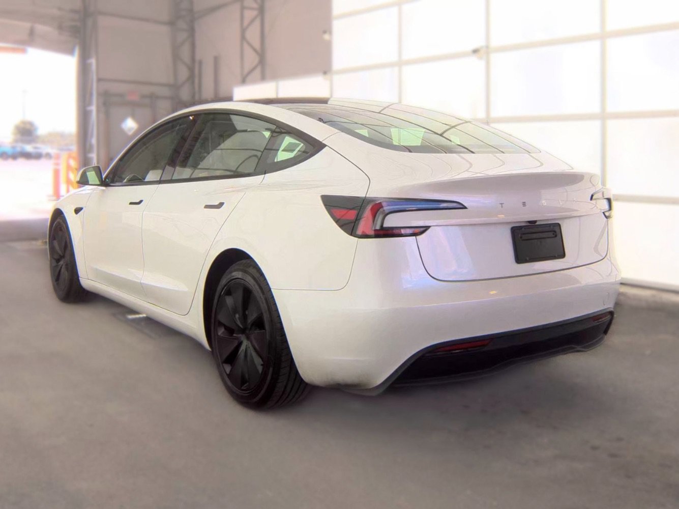 Used 2024 Tesla Model 3 Long Range RWD image 6