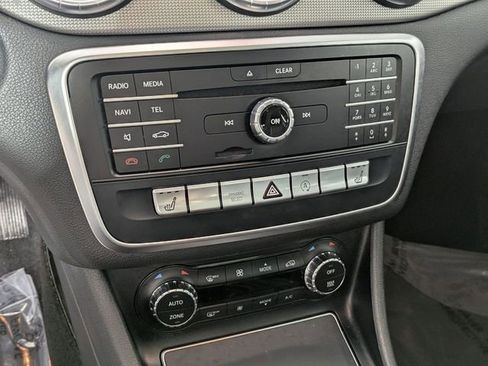 Used 2019 Mercedes-Benz CLA 250 4MATIC image 20