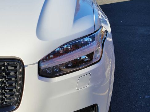 Certified 2023 Volvo XC90 T8 Plus w/ Protection Package Premier image 9