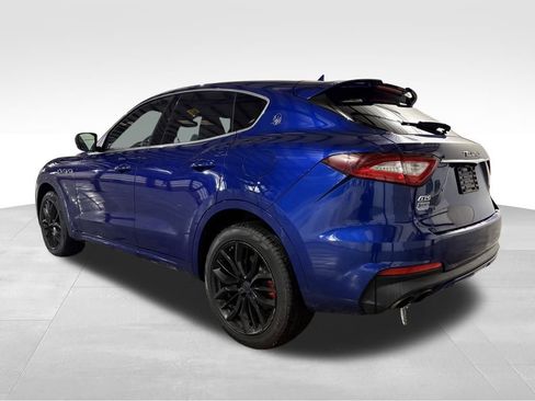 Used 2019 Maserati Levante GTS image 3