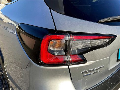 Used 2025 Subaru Outback Limited image 45