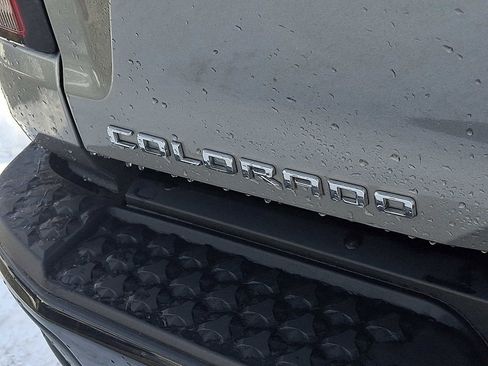 Used 2024 Chevrolet Colorado Z71 w/ Z71 Convenience Package 2 image 30