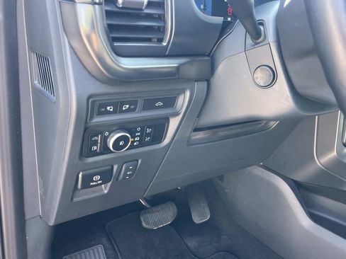 Used 2024 Ford F150 Lariat w/ Equipment Group 502A High AWD/4WD image 35