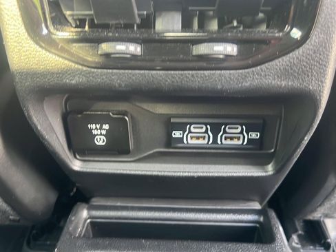 Used 2022 Jeep Grand Cherokee L Limited AWD/4WD image 53
