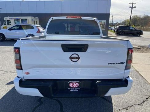 Used 2024 Nissan Frontier PRO-4X w/ Off-Road Protection Package AWD/4WD image 8