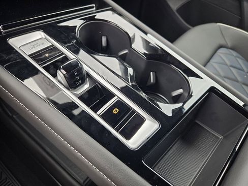 New 2026 Volkswagen Atlas Cross Sport SEL Premium R-Line image 16