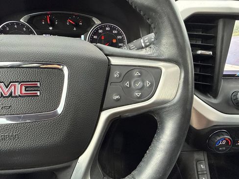 Used 2018 GMC Acadia SLT AWD/4WD image 19