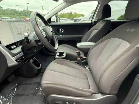 Used 2024 Hyundai Ioniq 5 SE image 10