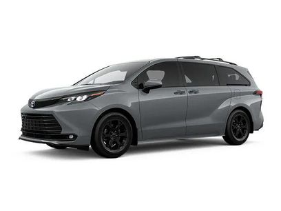 Certified 2025 Toyota Sienna XLE Woodland Edition