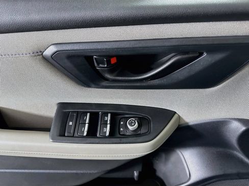 Certified 2025 Subaru Forester Premium AWD/4WD image 23