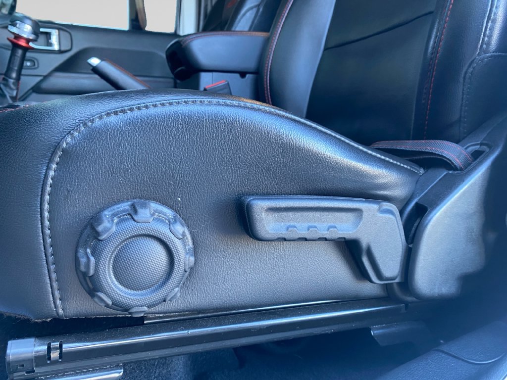 Certified 2021 Jeep Wrangler Unlimited Rubicon AWD/4WD image 22