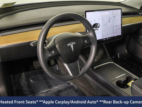 Used 2021 Tesla Model 3 Standard Range Plus image 4