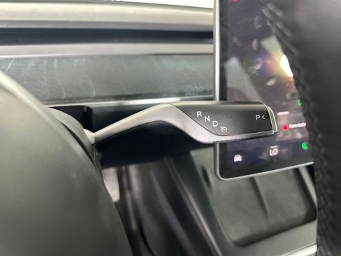 Used 2022 Tesla Model 3 Standard Range RWD image 19