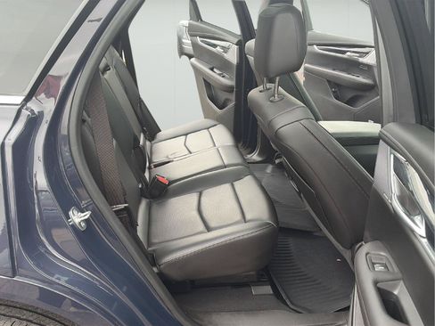 Certified 2024 Cadillac XT5 Premium Luxury w/ LPO, Floor Liner Package AWD/4WD image 17