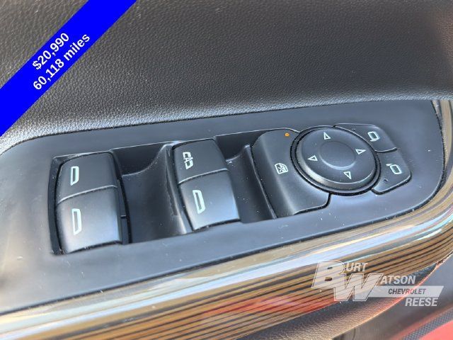 Used 2021 GMC Acadia SLE w/ Driver Convenience Package FWD image 14