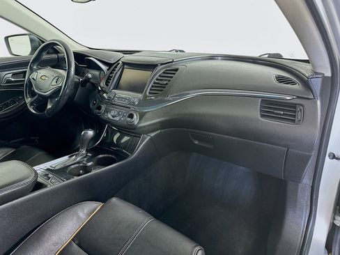 Used 2017 Chevrolet Impala Premier FWD image 27