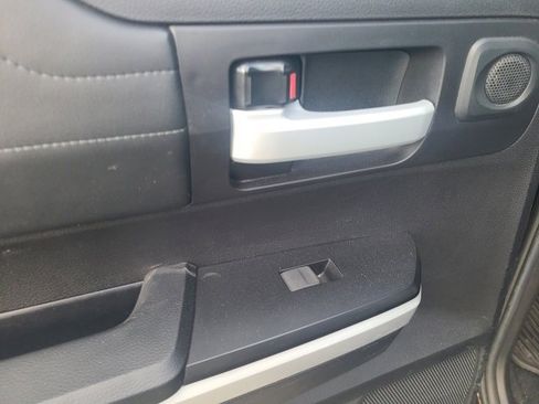 Used 2020 Toyota Tundra Limited image 15