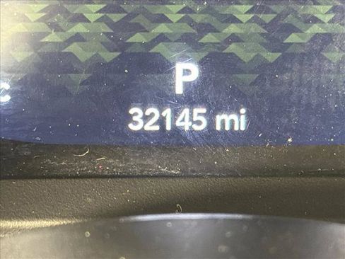 Used 2024 Jeep Wrangler Unlimited Sahara AWD/4WD image 28