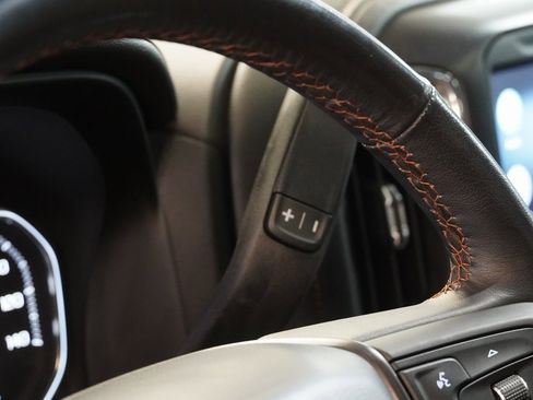 Used 2020 GMC Sierra 1500 AT4 w/ AT4 Premium Package image 22