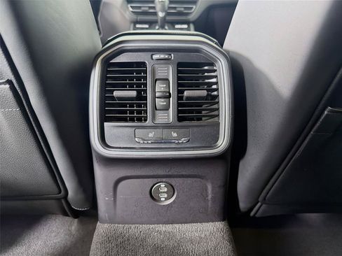 Certified 2023 Porsche Macan Turbo AWD/4WD image 21