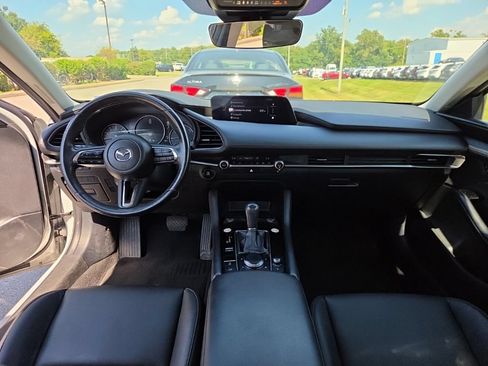 Used 2024 MAZDA MAZDA3 s FWD image 5
