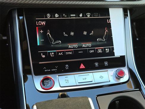 New 2026 Audi RS Q8 performance image 28