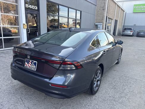 Used 2023 Honda Accord EX image 14