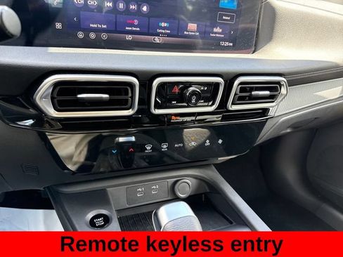 Used 2026 Nissan Sentra SV w/ Floor Mat Package FWD image 21