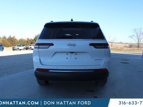 Used 2024 Jeep Grand Cherokee L Limited w/ Luxury Tech Group II image 4