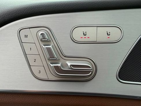 Certified 2024 Mercedes-Benz GLE 350 4MATIC w/ 3rd Row Seat Package image 15