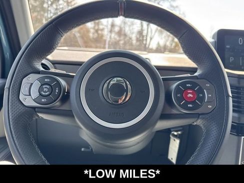 Used 2025 INEOS Grenadier AWD/4WD image 11
