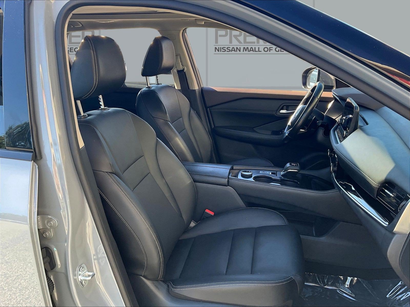 Certified 2023 Nissan Rogue SL w/ SL Premium Package AWD/4WD image 31