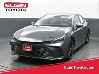 Used 2025 Toyota Camry SE FWD video 1