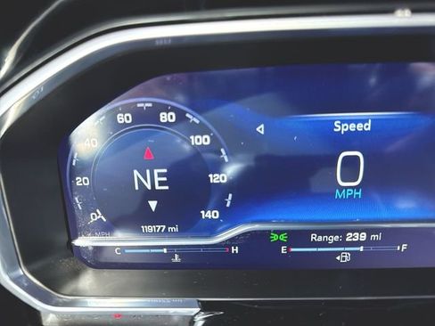 Used 2022 Chevrolet Silverado 1500 LTZ image 12