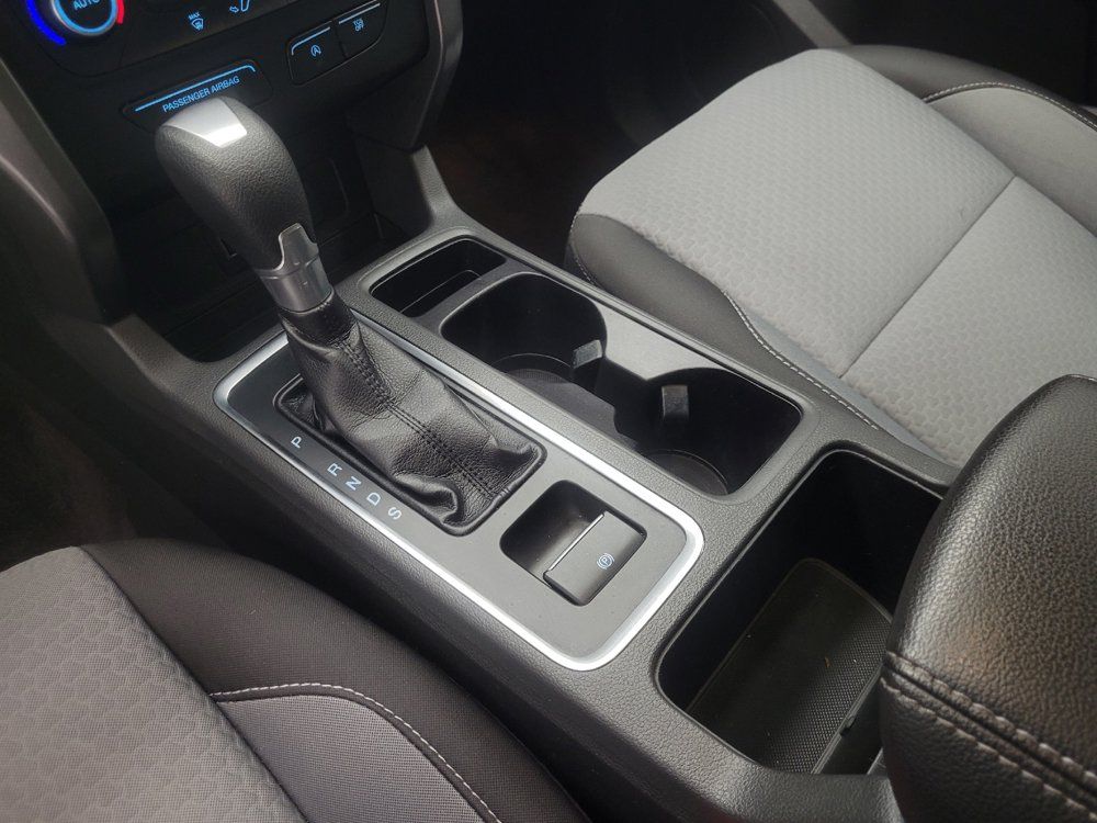 Used 2017 Ford Escape SE FWD image 26