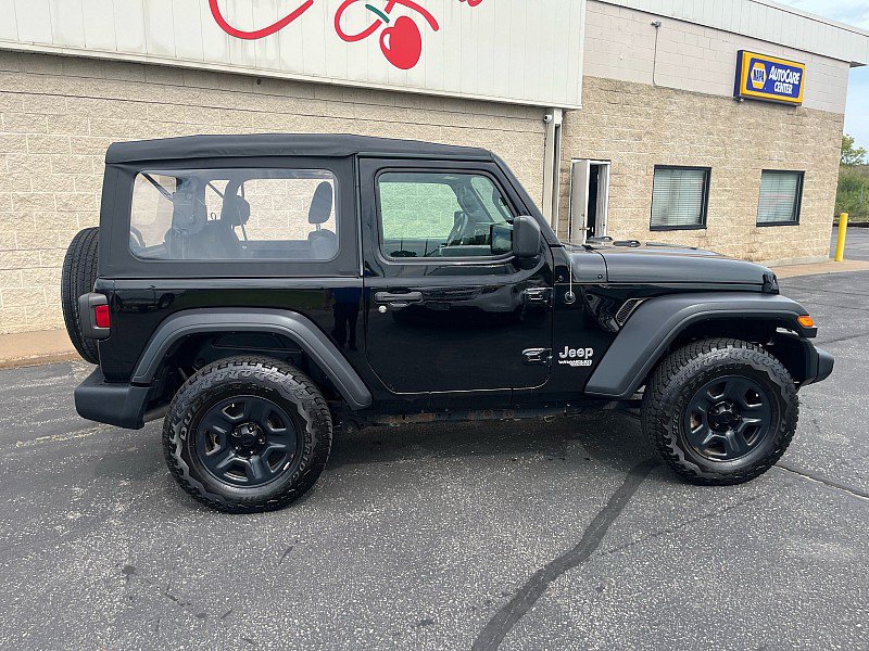 Used 2020 Jeep Wrangler Sport AWD/4WD image 9
